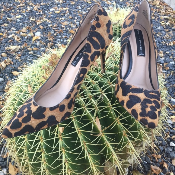 Steven By Steve Madden Calf Hair Leopard Pumps S/7 - Picture 6 of 11
